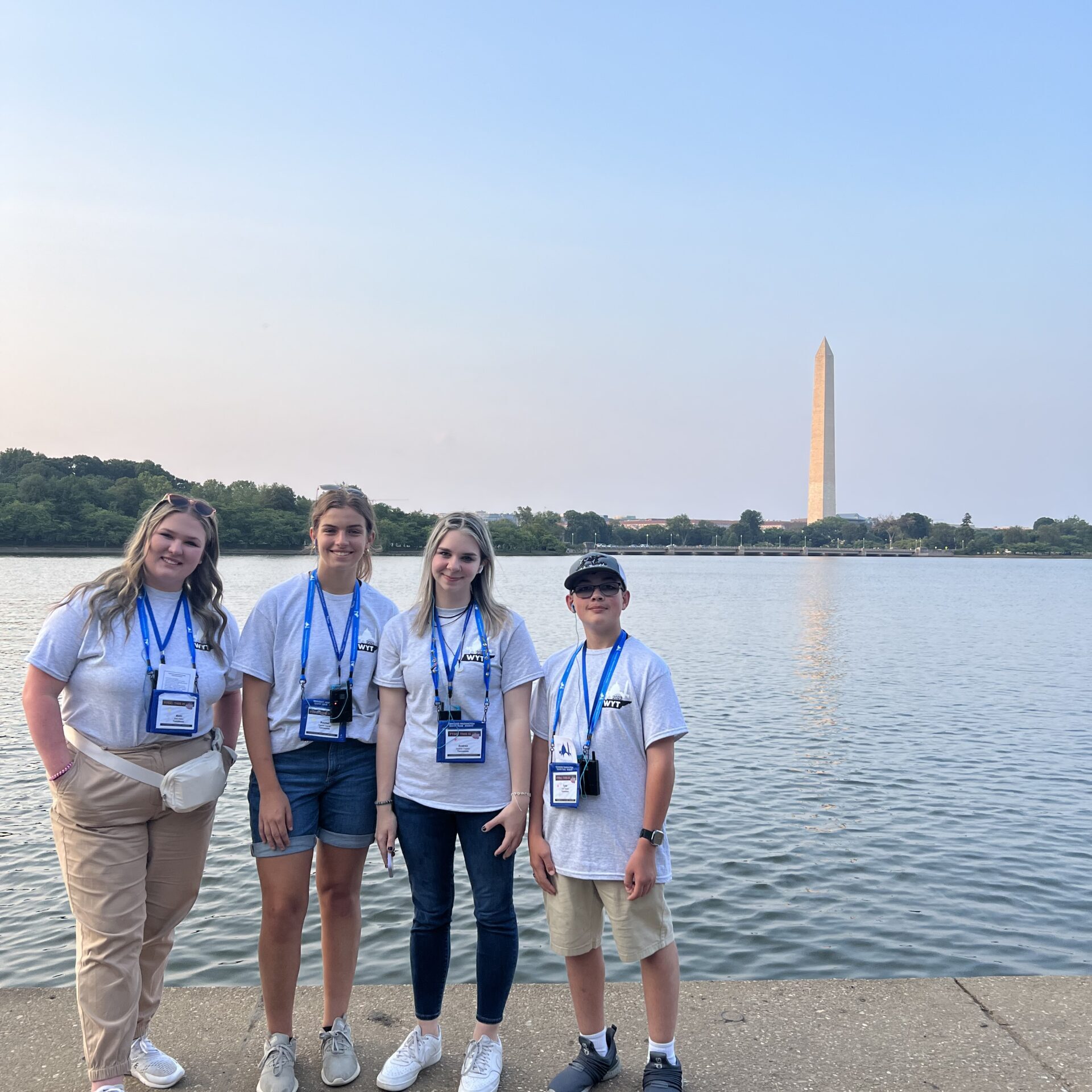 PEC Students in front of Washington Momument
